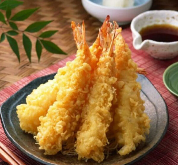 Tempura de langostinos - 10 Unidades / con verduras